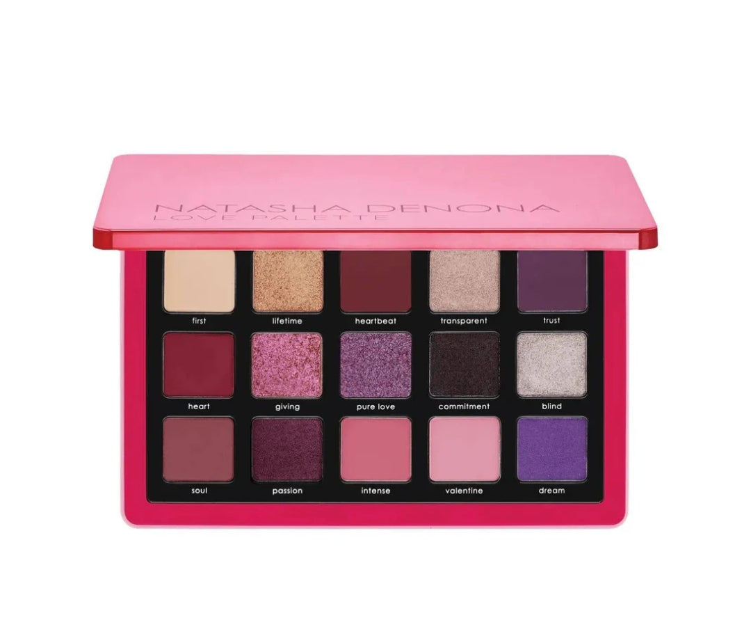 LOVE EYESHADOW PALETTE

Iconic Formulas, Pro-Level Pigments, User-Friendly Systems