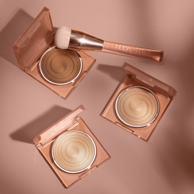 N.Y.M.P.H. GLAZE Skin Glowing Perfector

Shade luna